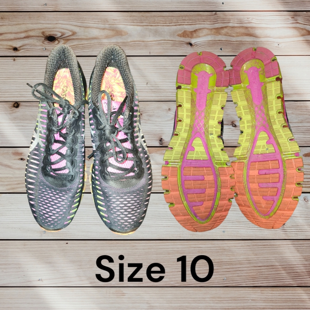 Oasics Sneakers